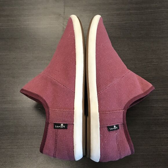 Sanuk Katlash Red Burgundy Fabric Slip On Flat Sneaker Shoes Pointed Toes US 5 - Picture 4 of 16